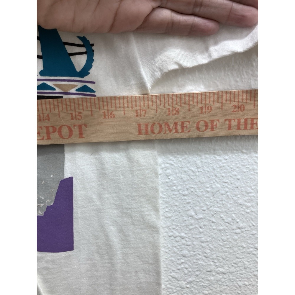 Vintage Deadstock 90s Hanes Beefy Shirt Southwestern Coyote Moon White Small - Picture 7 of 15
